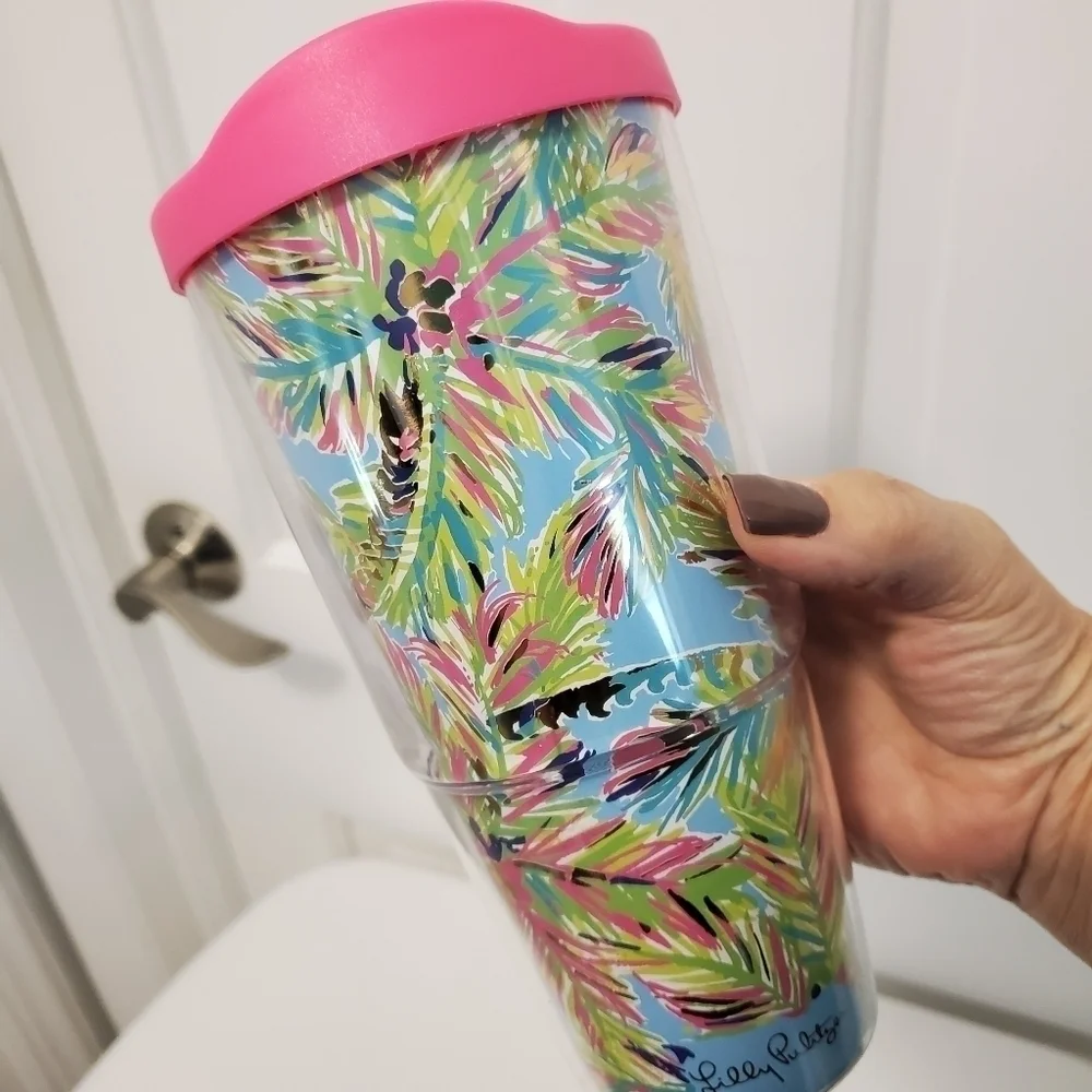 Lilly Pulitzer Tumbler with Lid 24 ounce